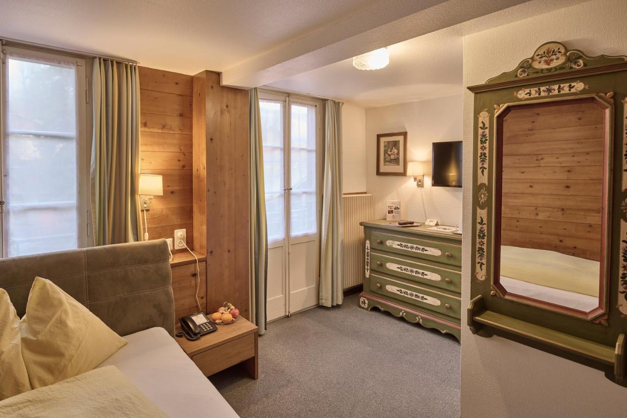Baeren Hotel, The Bear Inn Wilderswil Εξωτερικό φωτογραφία