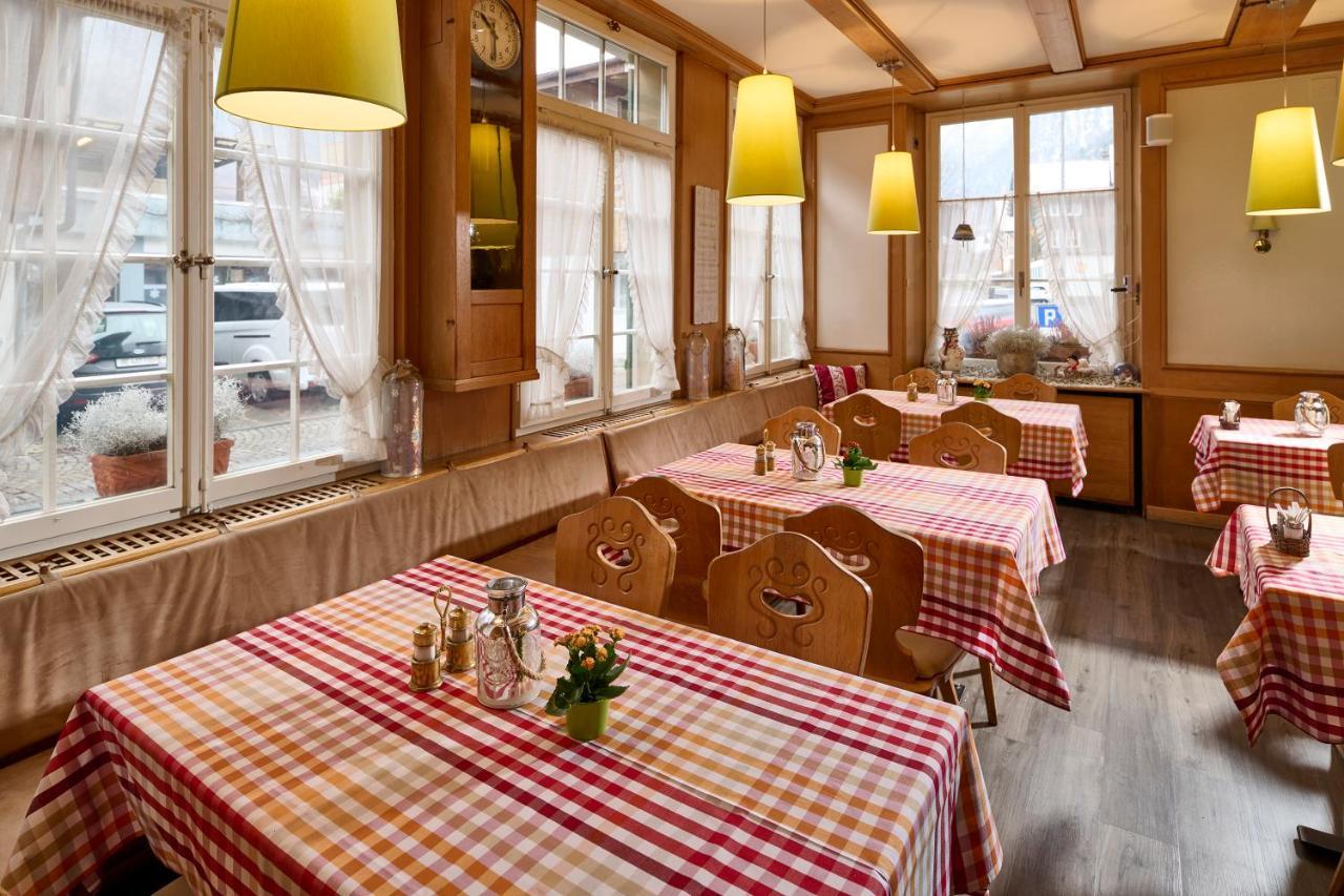 Baeren Hotel, The Bear Inn Wilderswil Εξωτερικό φωτογραφία