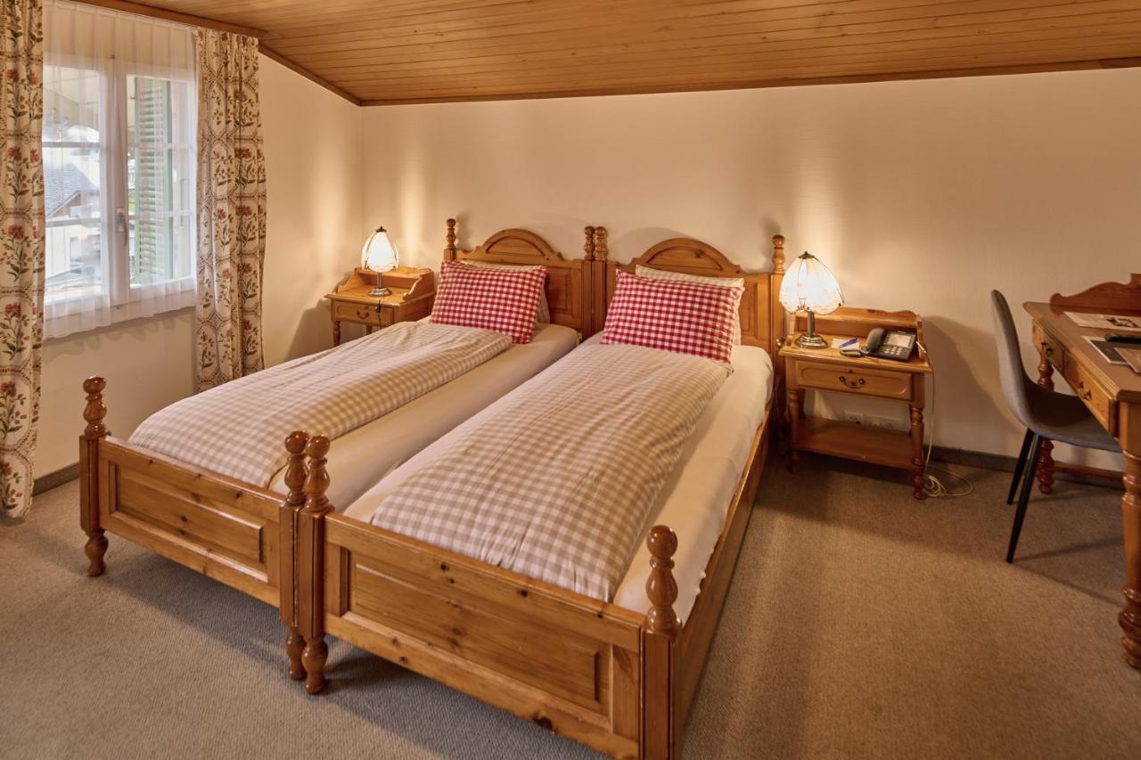 Baeren Hotel, The Bear Inn Wilderswil Εξωτερικό φωτογραφία