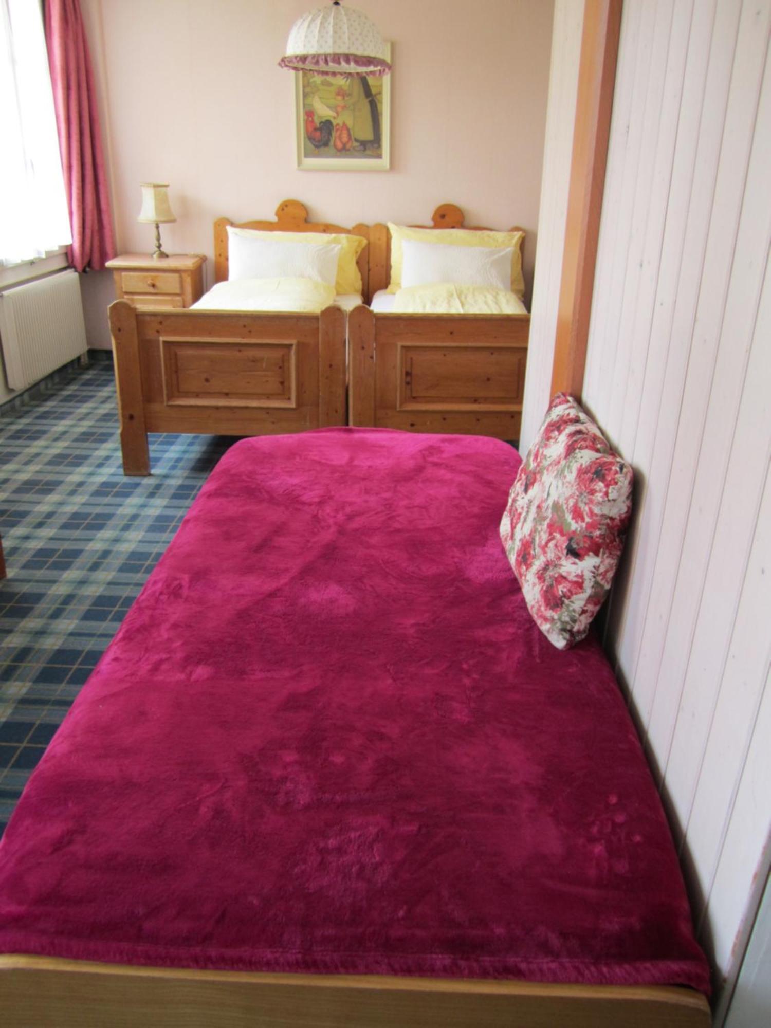 Baeren Hotel, The Bear Inn Wilderswil Εξωτερικό φωτογραφία